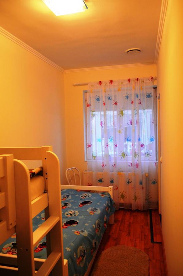 Henrietta - Violetta Apartman Hajdúszoboszló Εξωτερικό φωτογραφία